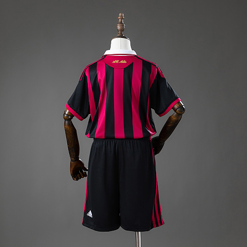 AC Milan 09/10 Home Retro Kids Kit Jersey Size 16-28