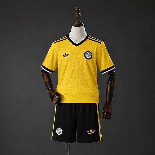 Leeds United 26/27 Away Kids kit Size 16-28