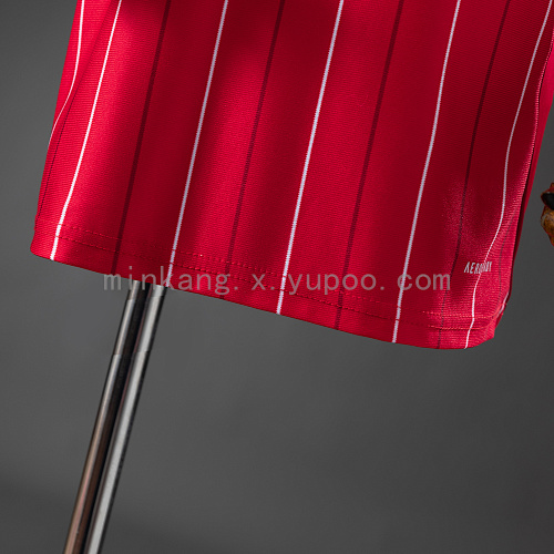 Nottingham Forest 25/26 Home Kids Jersey Size: 16-28