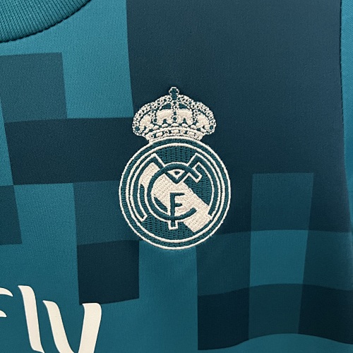 kids Real Madrid 17/18 third away size: 16-28