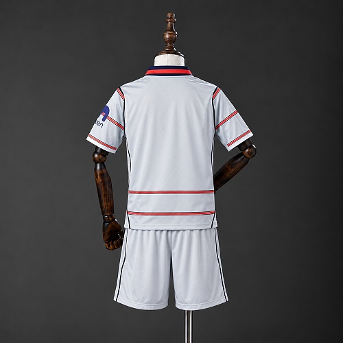 Atletico Madrid 26/27 Third Away Kids Kit Size 16-28