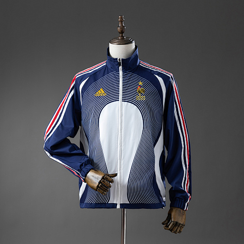 France 05/06 Retro Windbreaker – White & Blue S-XXL