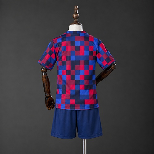 Barcelona 26/27 Training Kids Kit Size 16-30 小红帽