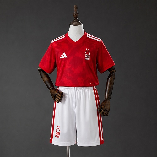 Nottingham Forest 26/27 Home Kids kit Jersey Size 16-28