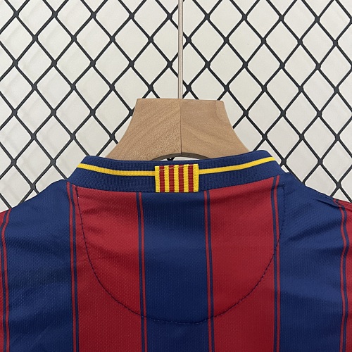 kids Barcelona 09/10 home size: 16-28