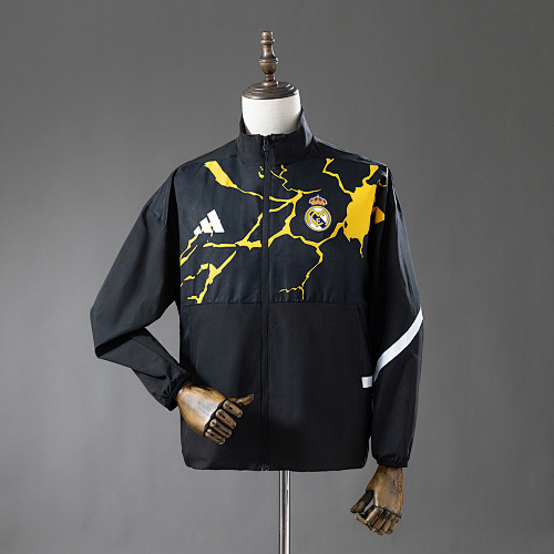 Real Madrid 25/26 Avengers – Pre-Match (Black) Windbreaker S-3XL - 1
