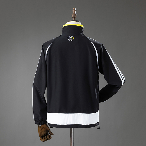 Real Madrid 06/07 Windbreaker – Black S-XXL